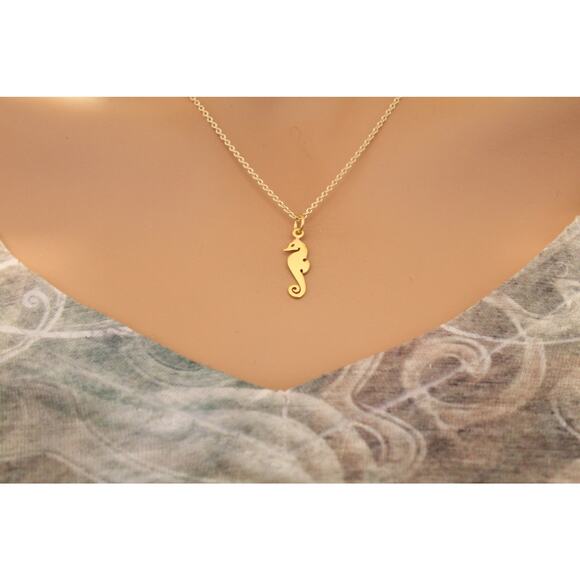 Flat Seahorse with 24K Gold Plated Necklace - Picture 5 of 5